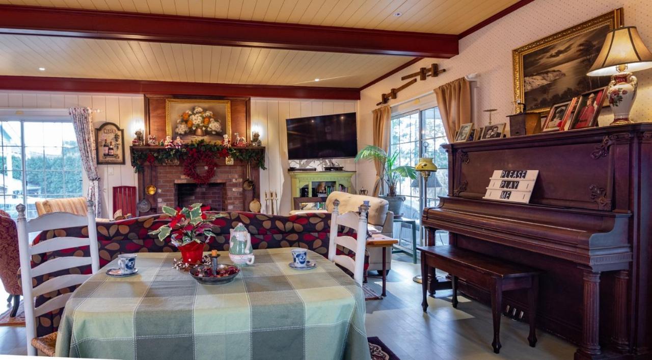 The Hazelhouse Bed & Breakfast Chilliwack Luaran gambar